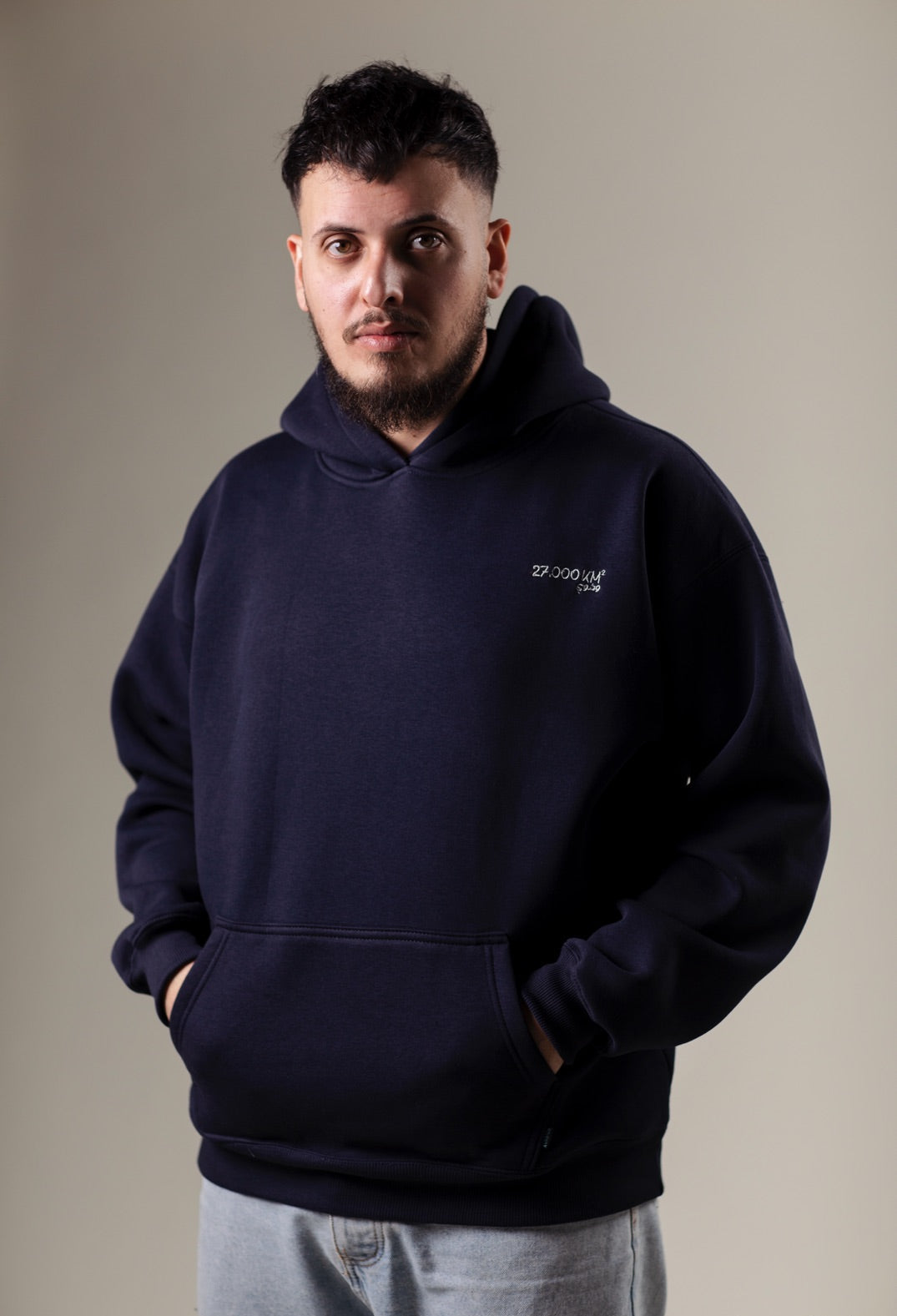 Hoodie - 27,000 Km²