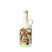Handgemalte Keramik-Olivenölflasche aus Hebron – Limitierte Kunstedition mit Stadtmotiven aus Palästina