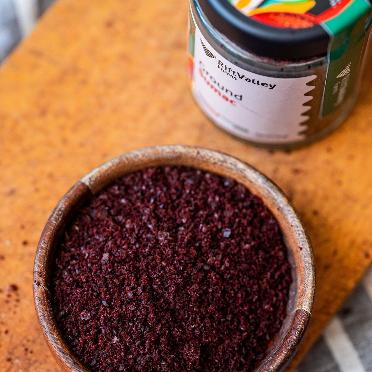 Sumach aus Palästina im Glas 90 g – Rift Valley Farms Gewürze Rift Valley Farms